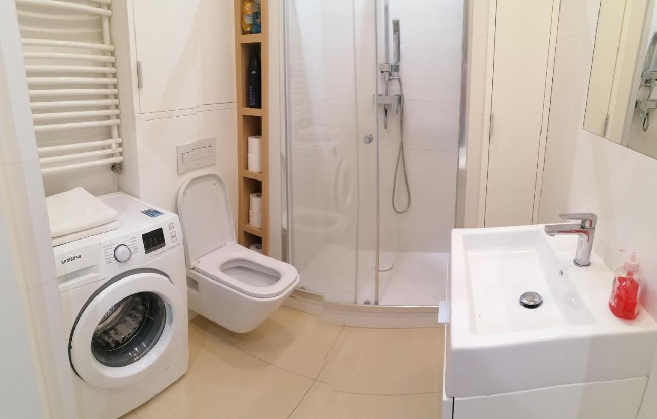 Apartamenty Warszawskie Delux Siedmiogrodzka วอร์ซอ ภายนอก รูปภาพ